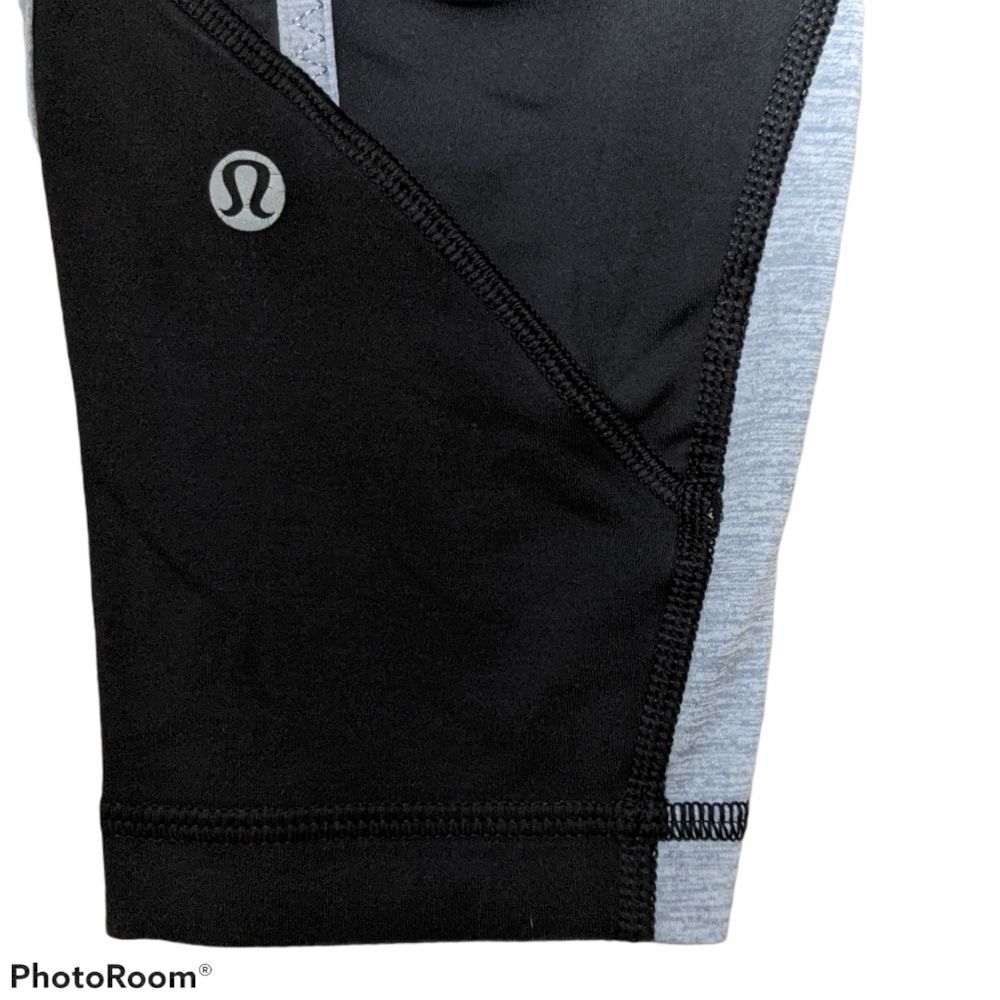 Lululemon Workout Leggings Size 4 - Picture 6 of 8